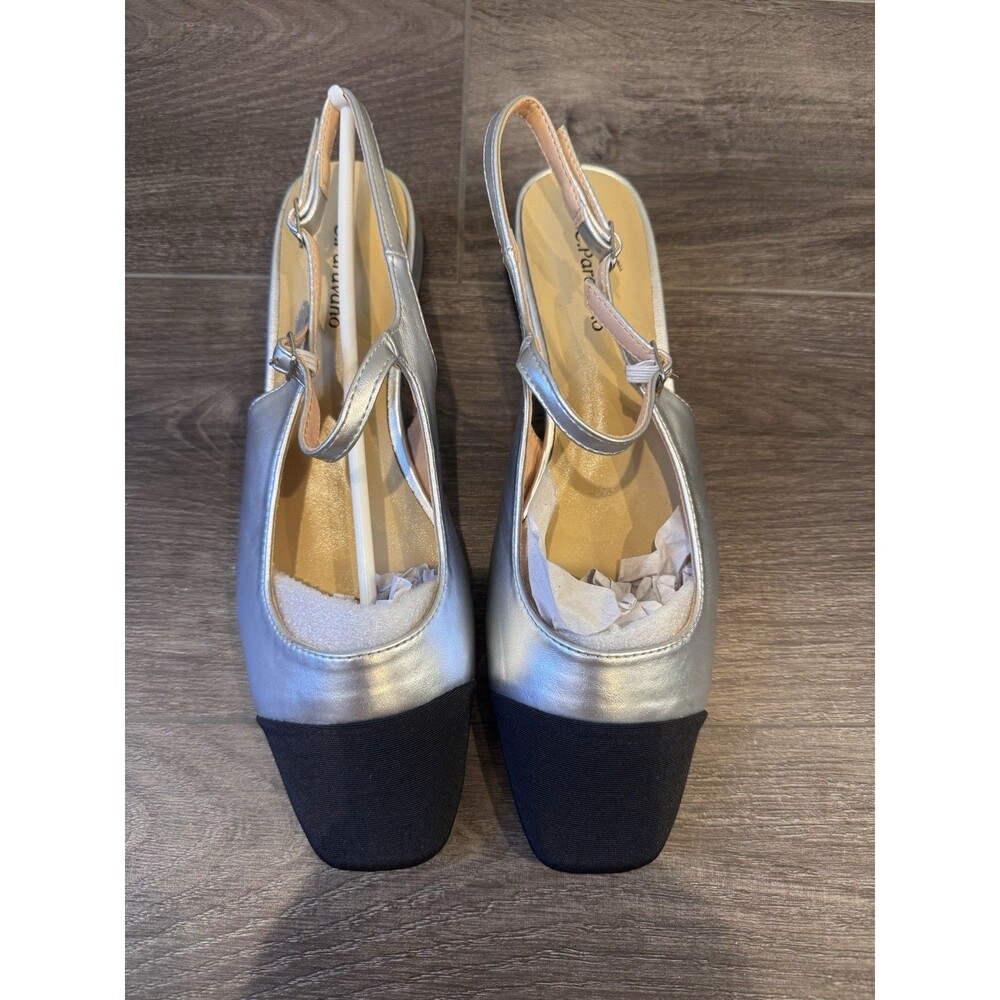 C. Paravano Women’s 39 Silver Metallic Black Cap Toe Slingback Pumps Heels New